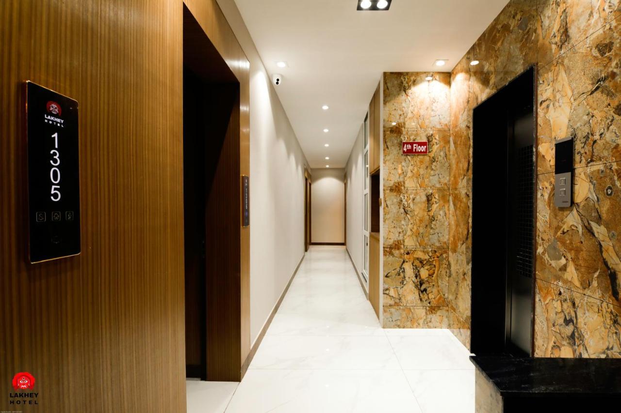 Lakhey Hotel Катманду Екстериор снимка