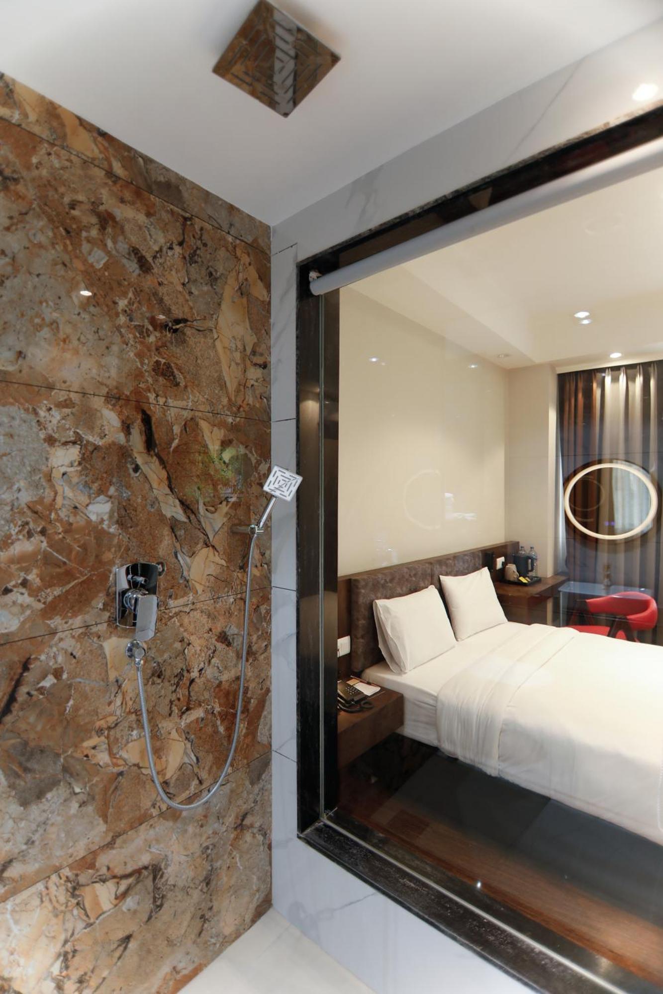 Lakhey Hotel Катманду Екстериор снимка