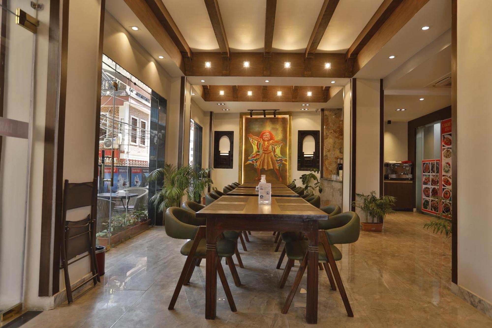 Lakhey Hotel Катманду Екстериор снимка