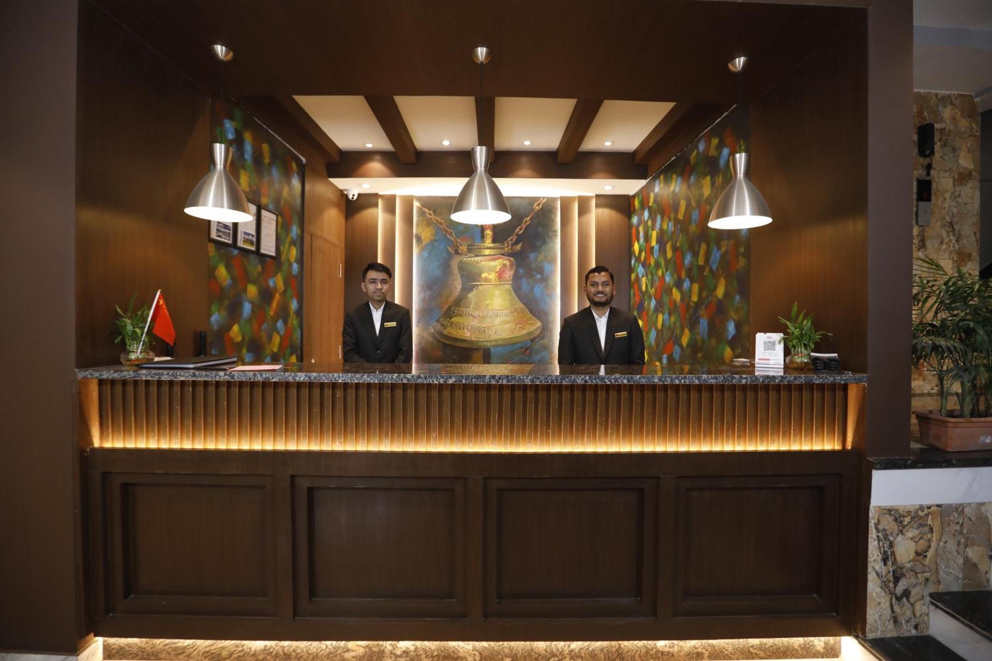Lakhey Hotel Катманду Екстериор снимка